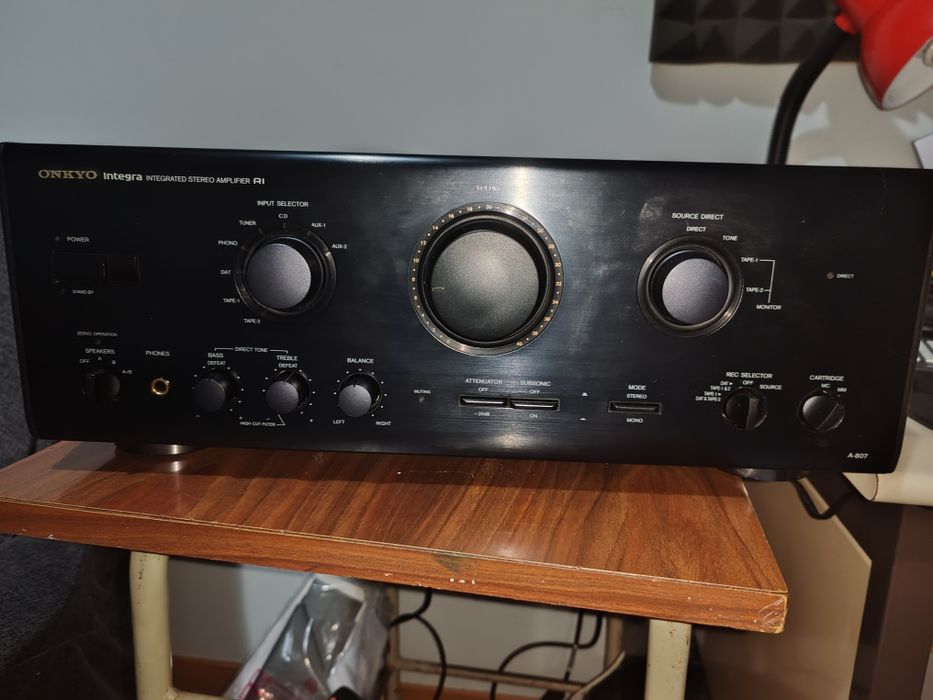 Amplificador Onkyo A-807