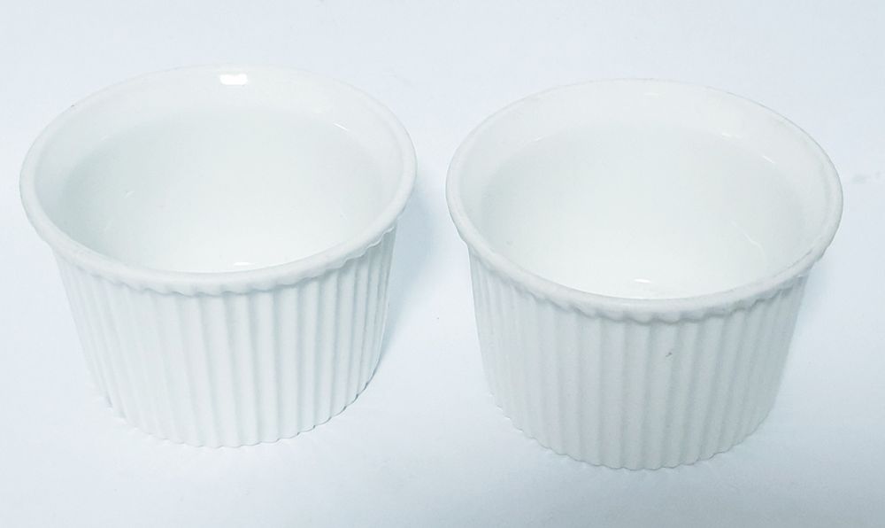 Par de pequenas antigas taças Ramequim em porcelana Limoges