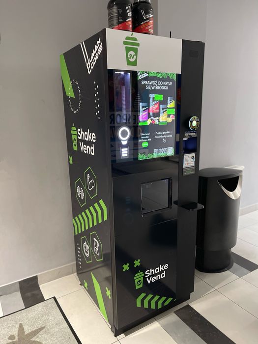 Automat vendingowy Jetinno JL300 - napoje, shake’i, kawa | Shakeomat