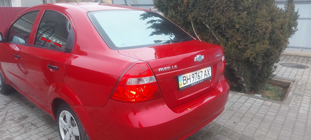 Шевроле Авео 1.5 газ бенз