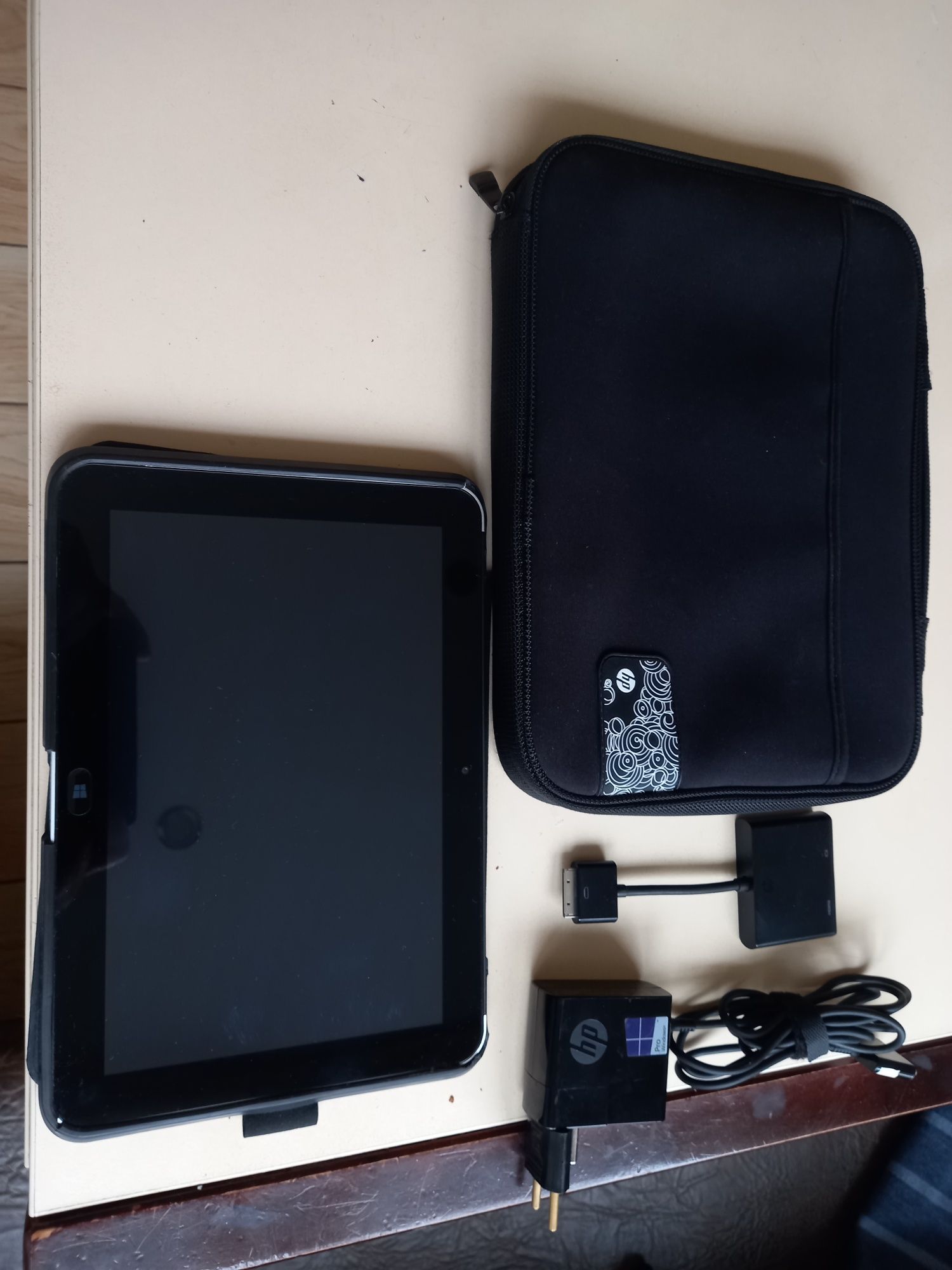 hp Elitepad g 900 на 64g на віндос 8.1