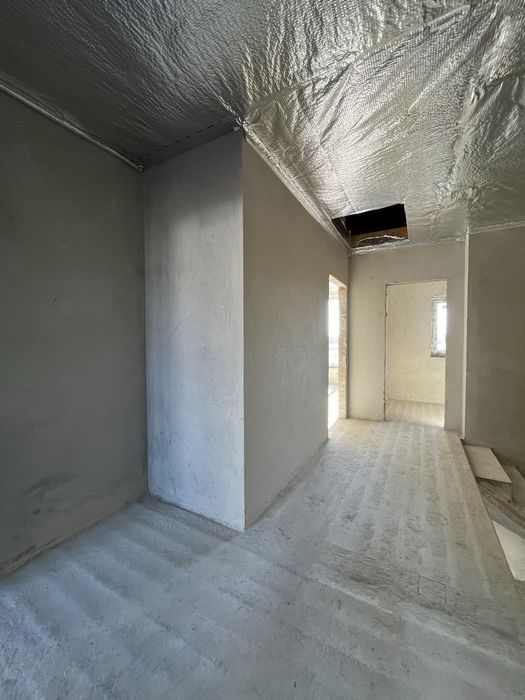 Продається дуплекс з гаражом. Земельна ділянка 5 сотих