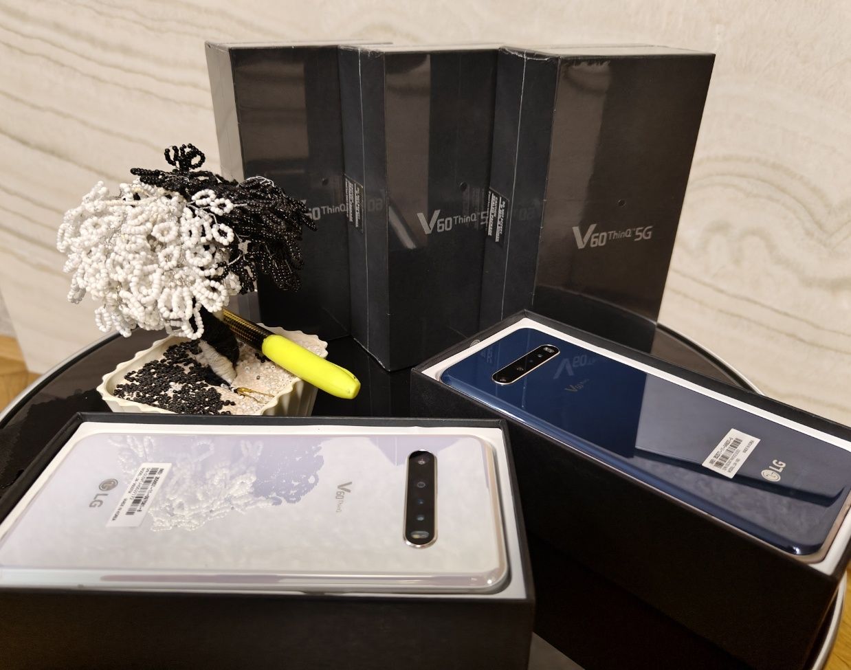 LG V60 ThinQ DS  (LM - V600EA)  на 2 сім Евро .прошивка.