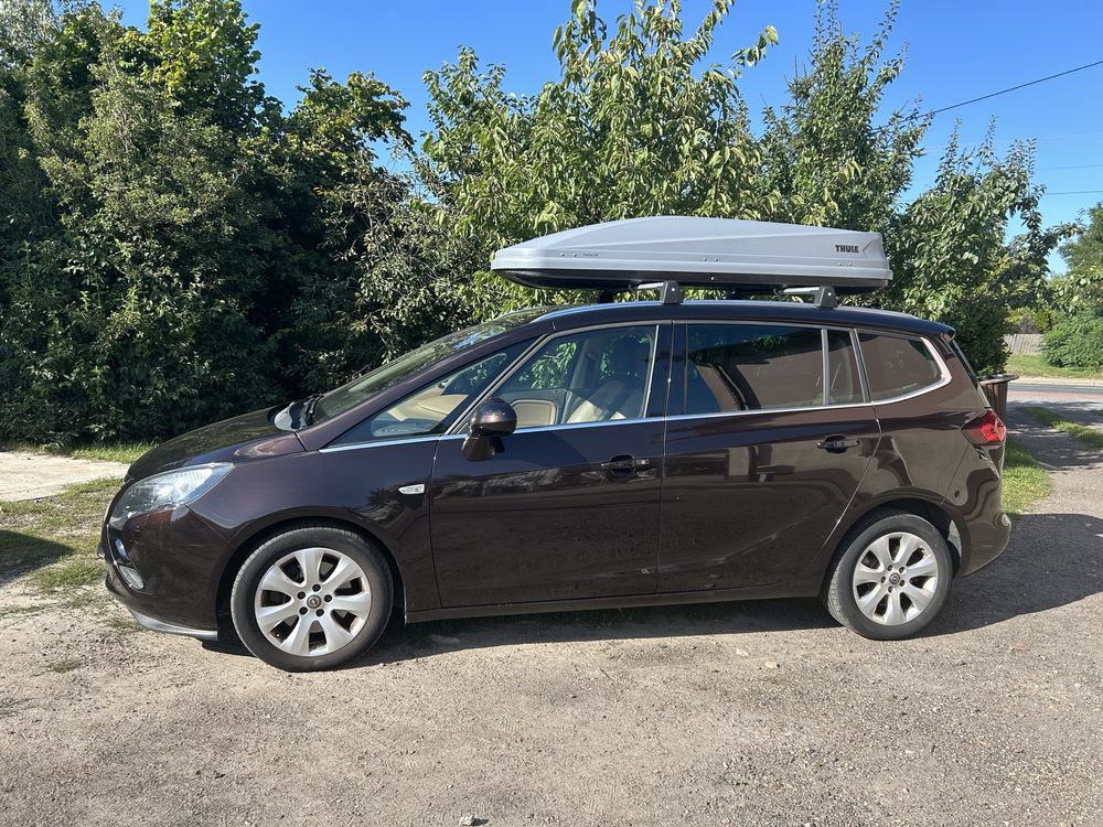 Opel zafira tourer 2014 1.4 benzyna + LPG