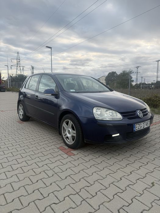 Volkswagen Golf 5 1.4  LPG salon Polska