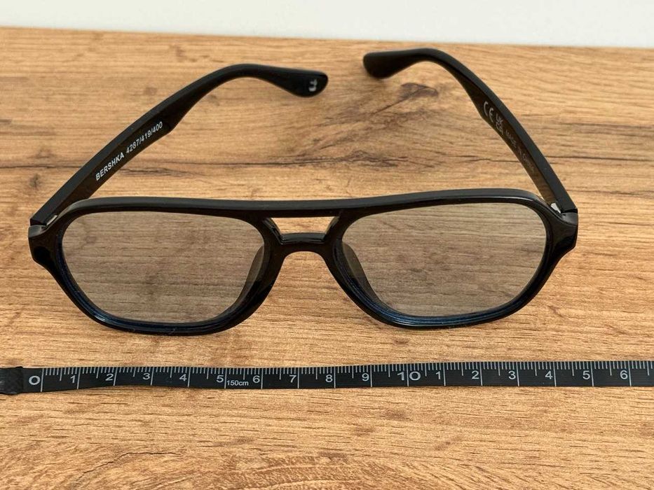 Сонцезахисні окуляри Bershka