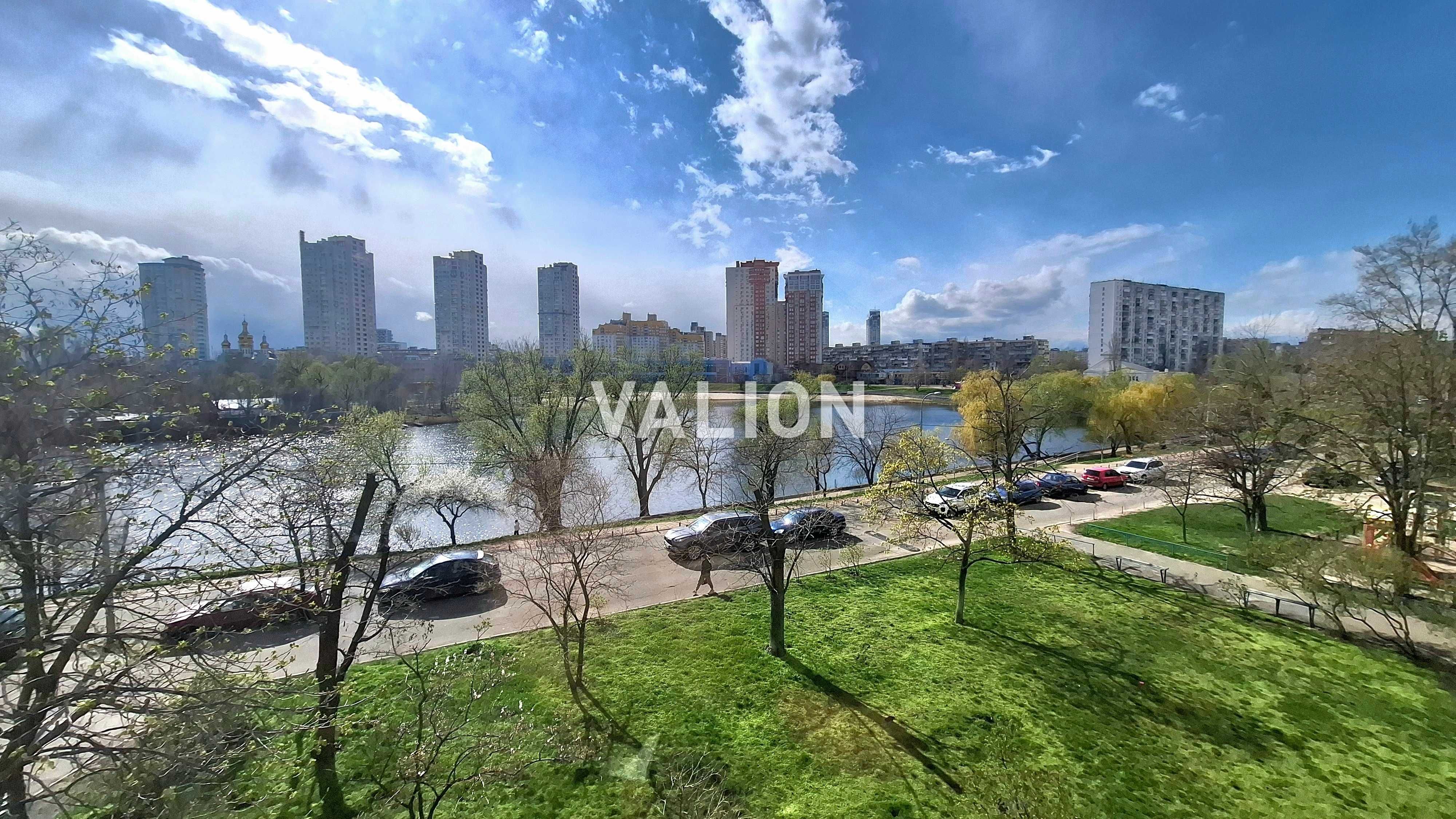 Продаж 3 кімнатної квартири з ремонтом, Березняки, проспект Тичини