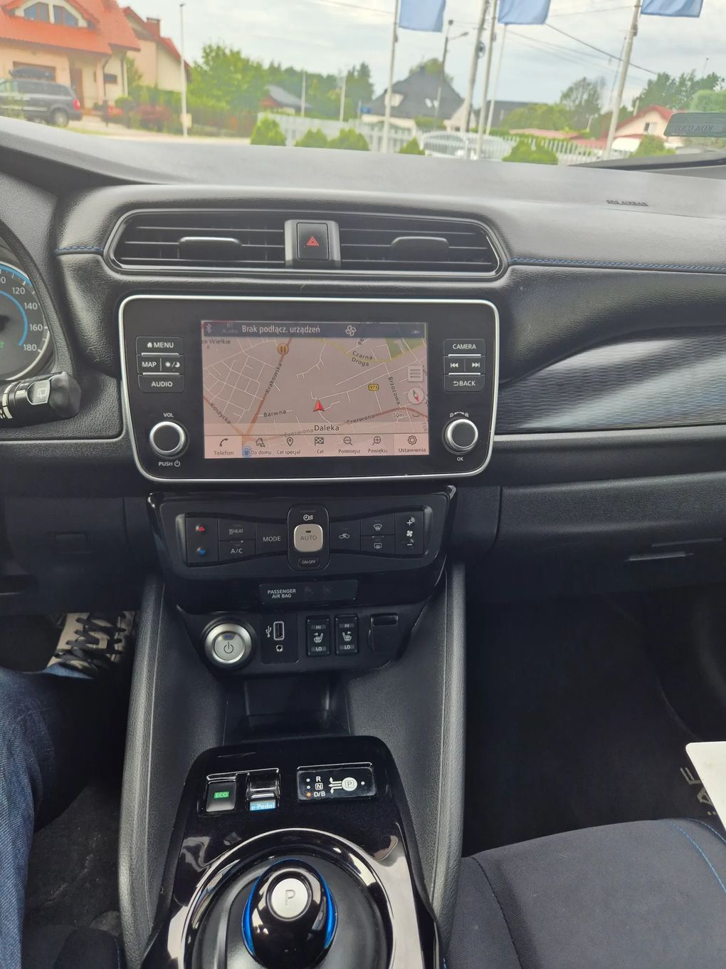 Nissan Leaf 62kWh zasieg 385 km , salon PL NConnecta NAVI 4 kamery 360st.