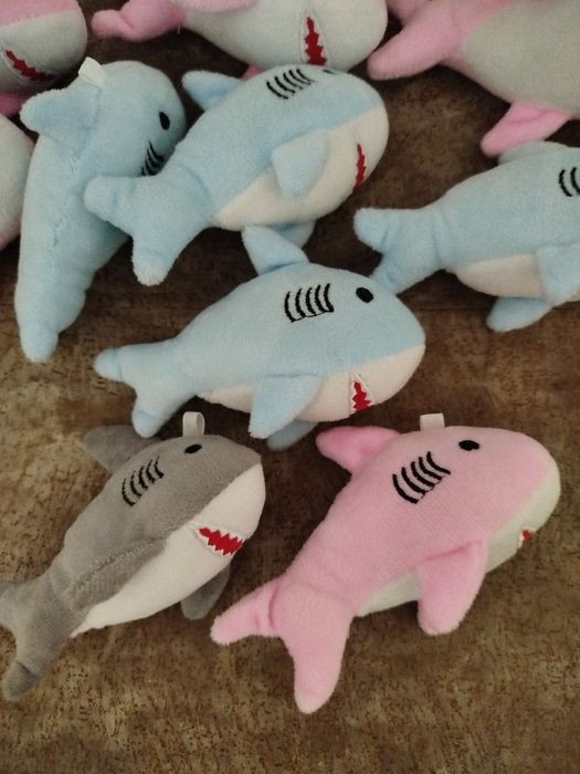 Брелок м'яка Акула для рюкзаків, сумок, ключів. Іграшка для тварин