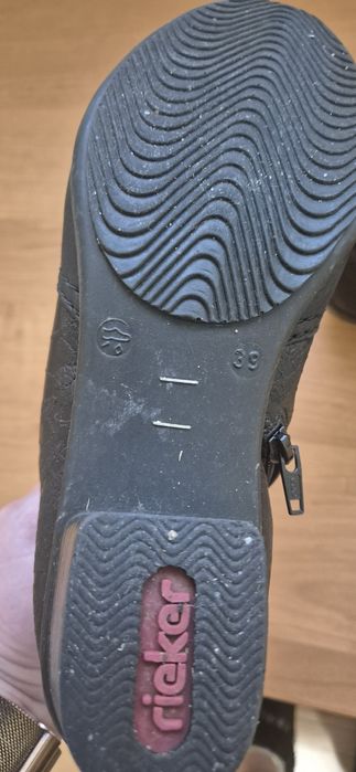 Botki rieker r. 39