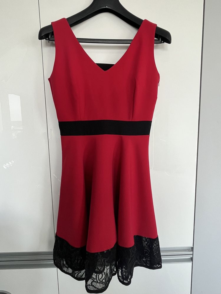 Czerwona sukienka WhyNot Rozmiar 38