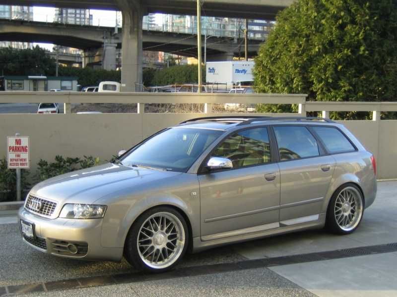 AUDI A4 S4 RS4 B6 B7 listwy na drzwi SEDAN AVANT PUR-RIM