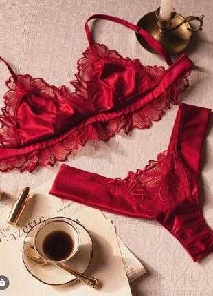 SALE ! Изысканный комплект INTIMISSIMI Satin Darling