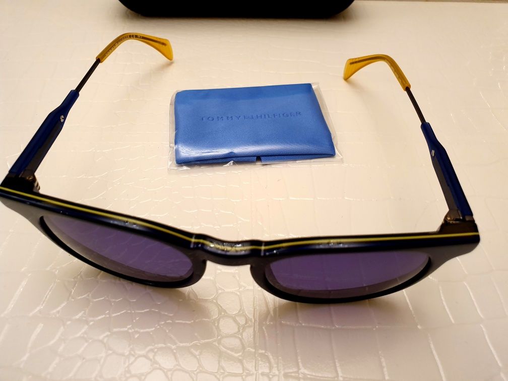 Okulary przeciwsłoneczne ,nowe, unisex Tommy Hilfiger