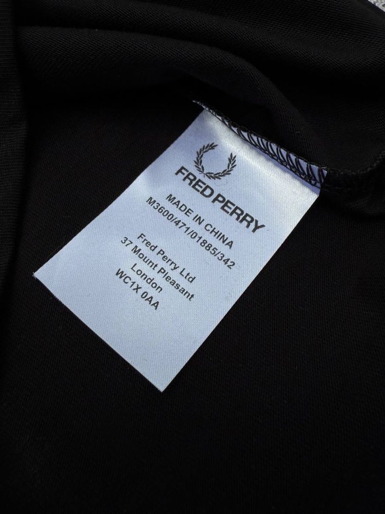 Набір Fred Perry лампас футболка шорти 2 пари шкарпетки в подарунок