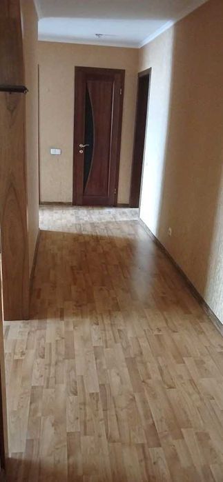 Продам 3-к квартиру, Южный мкрн, ул. Владимира Украинца