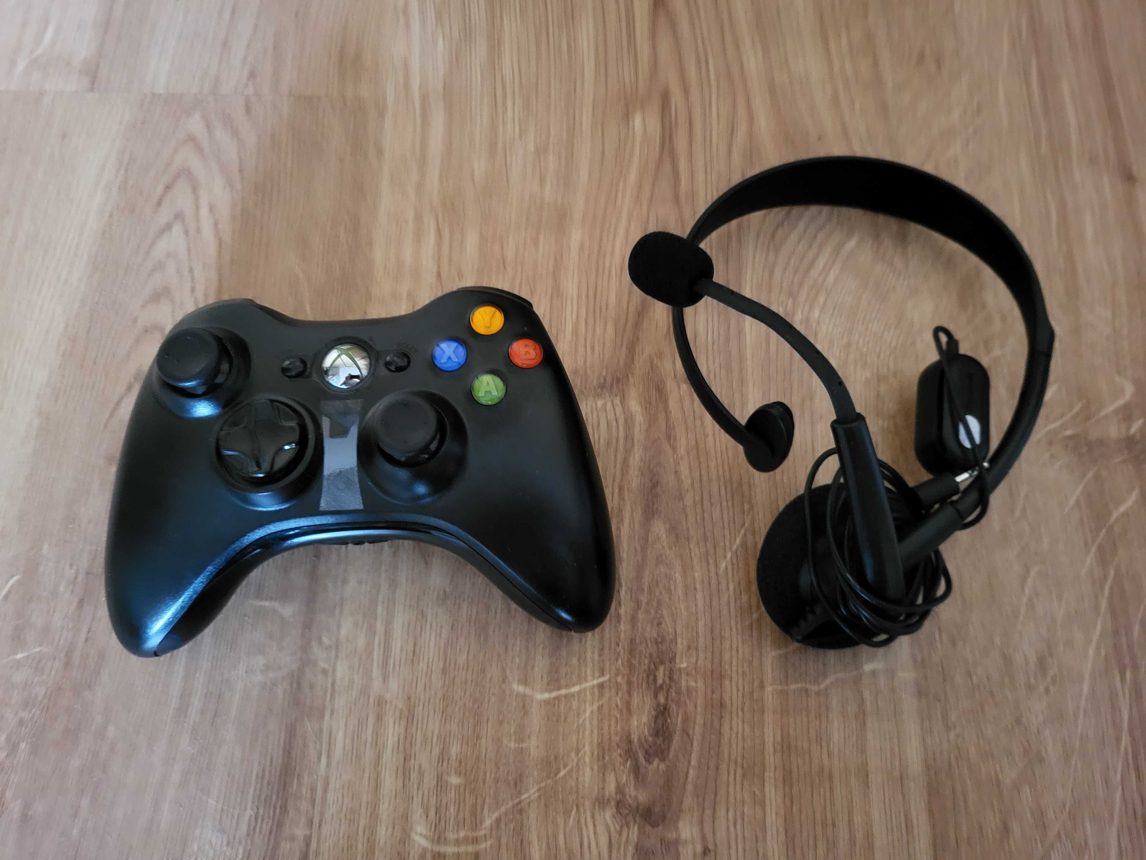 Konsola Xbox 360 E + Pad + Kinect + gry