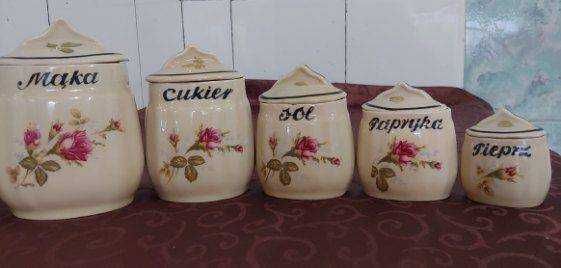 pojemniki na cukier sól mąkę,