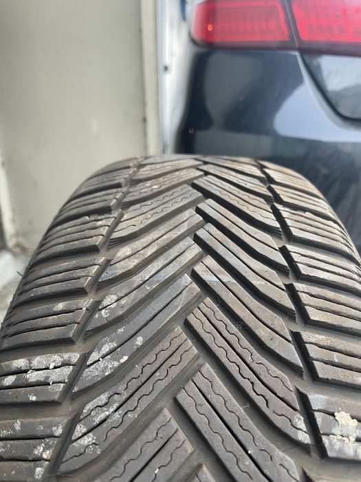 Michelin alpine R17 зимова