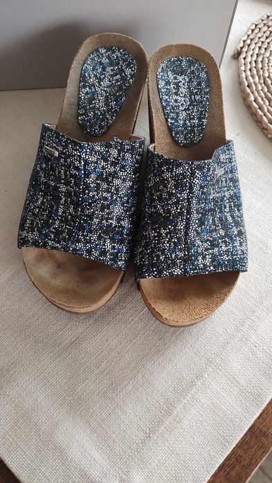 Klapki koturn korek  Wojas 40