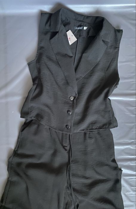 Костюм брючний .