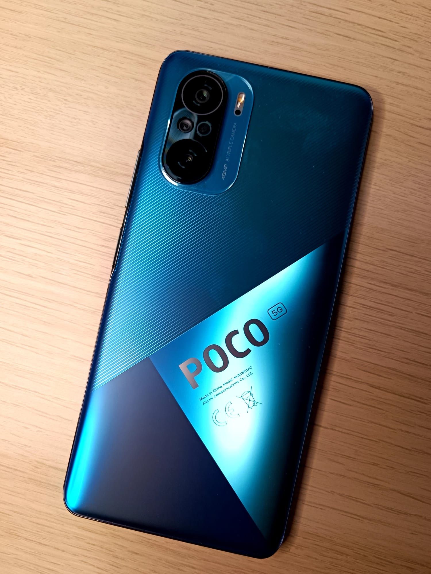 Sprzedam Xiaomi Poco F3 8/256GB