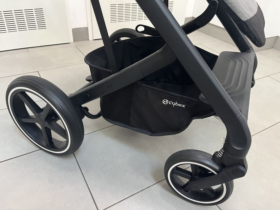 Cybex balios S LUX soho grey szary wózek spacerowy spacerówka przód