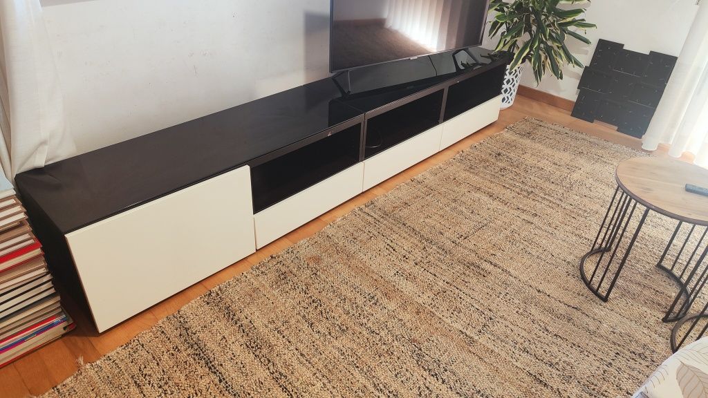 Móvel TV Besta (ikea)