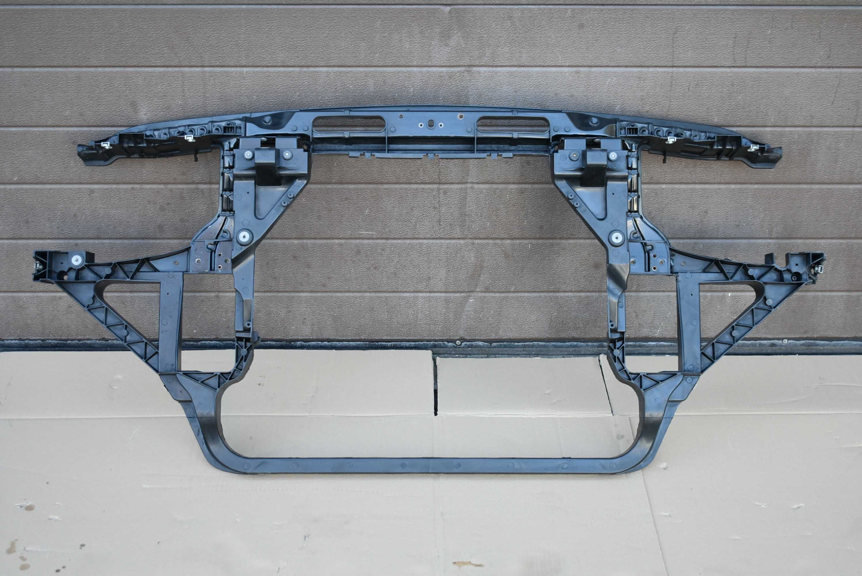 BMW X3 E83 03-10 pas przedni wzmocnienie 3419  945