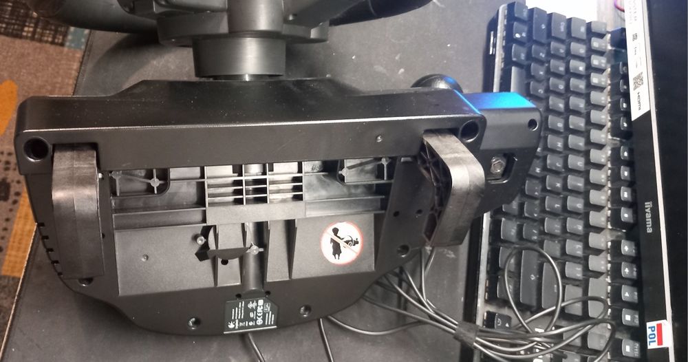 Kierownica logitech driving force gt