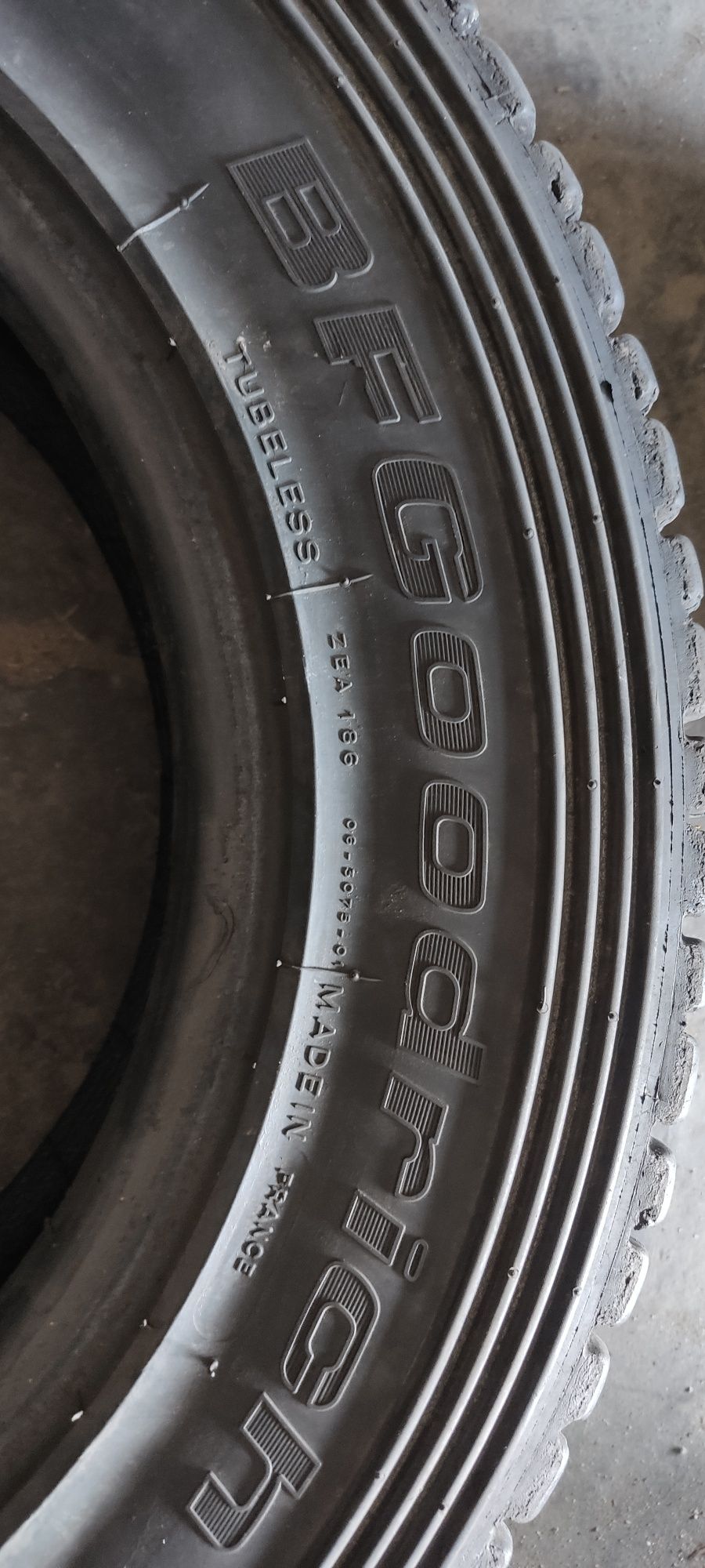 215 65r15 BFGoodrich g-force szutrowa