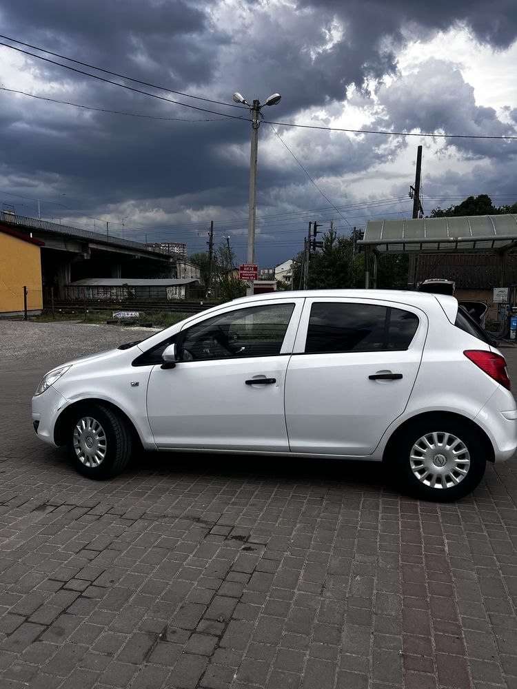 Opel Corsa D 2009