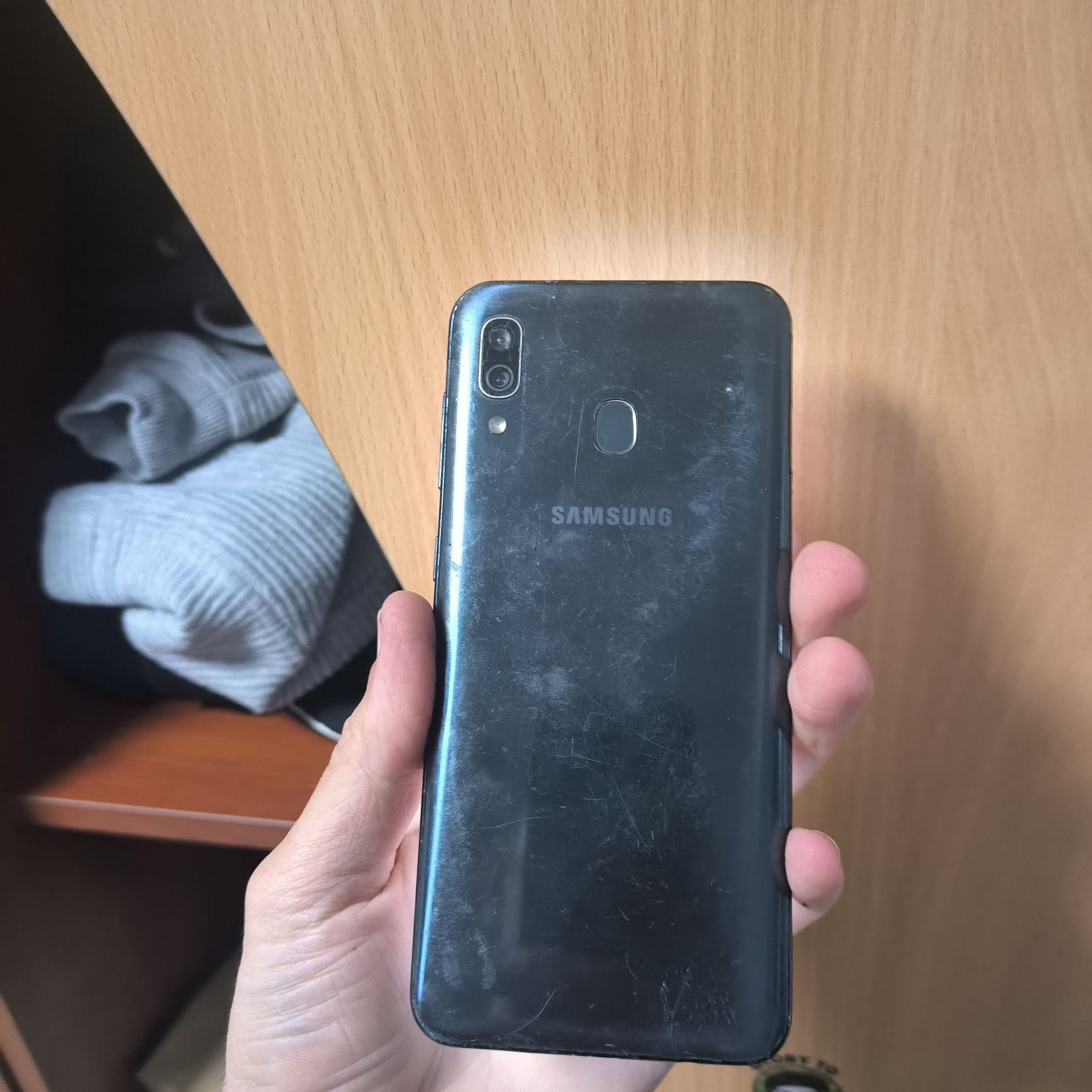 Samsung a30  робочий