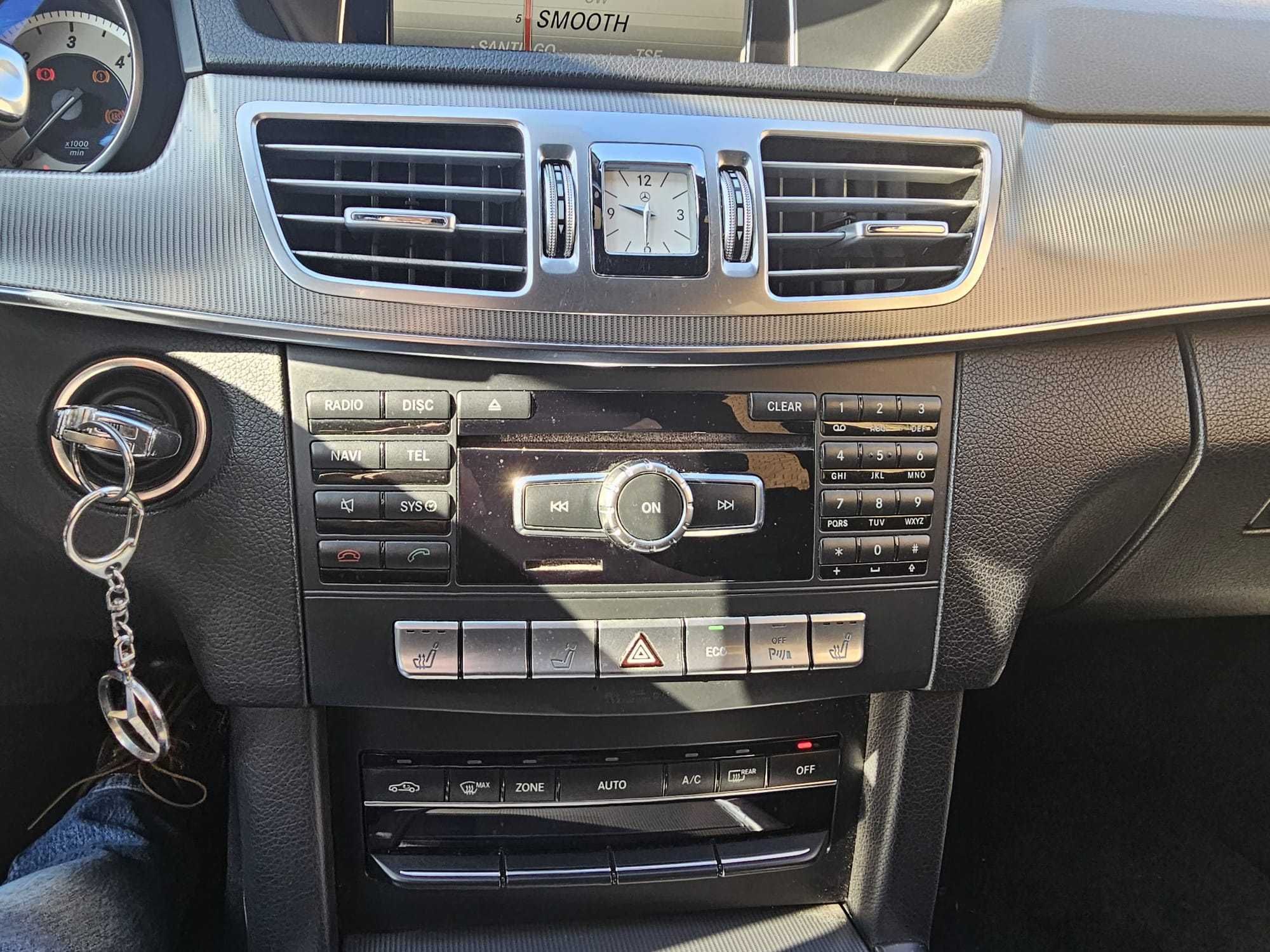 Vendo Mercedes Class E-220