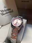 Новий годинник Vivienne Westwood