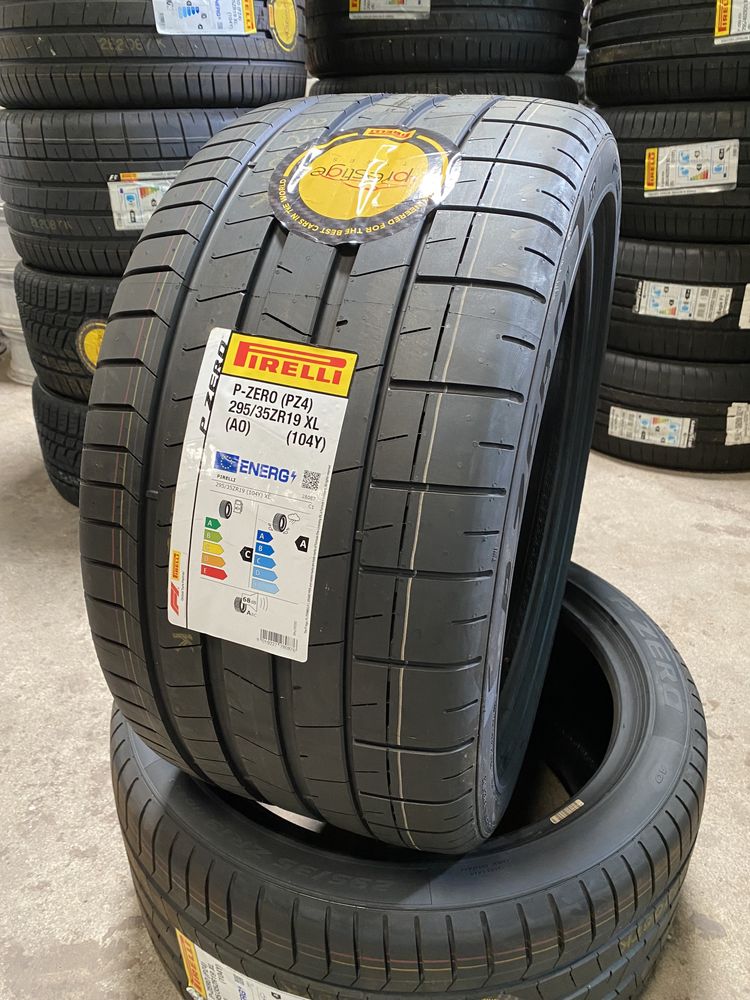 Pneus 295/35/19 - Pirelli P Zero (PZ4)