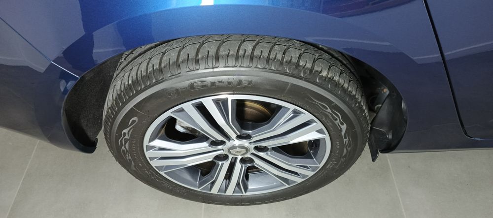 Alufelgi koła Renault Megane IV lift 16" 5x114.3 opony letnie