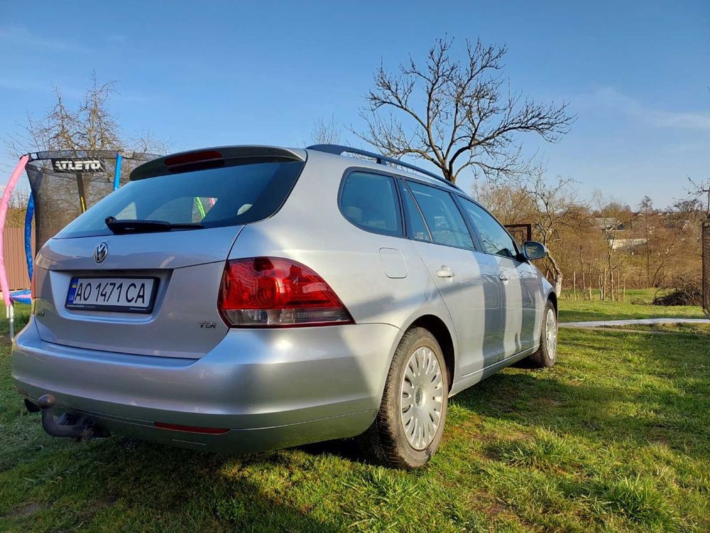 Volkswagen 6 2010 рік