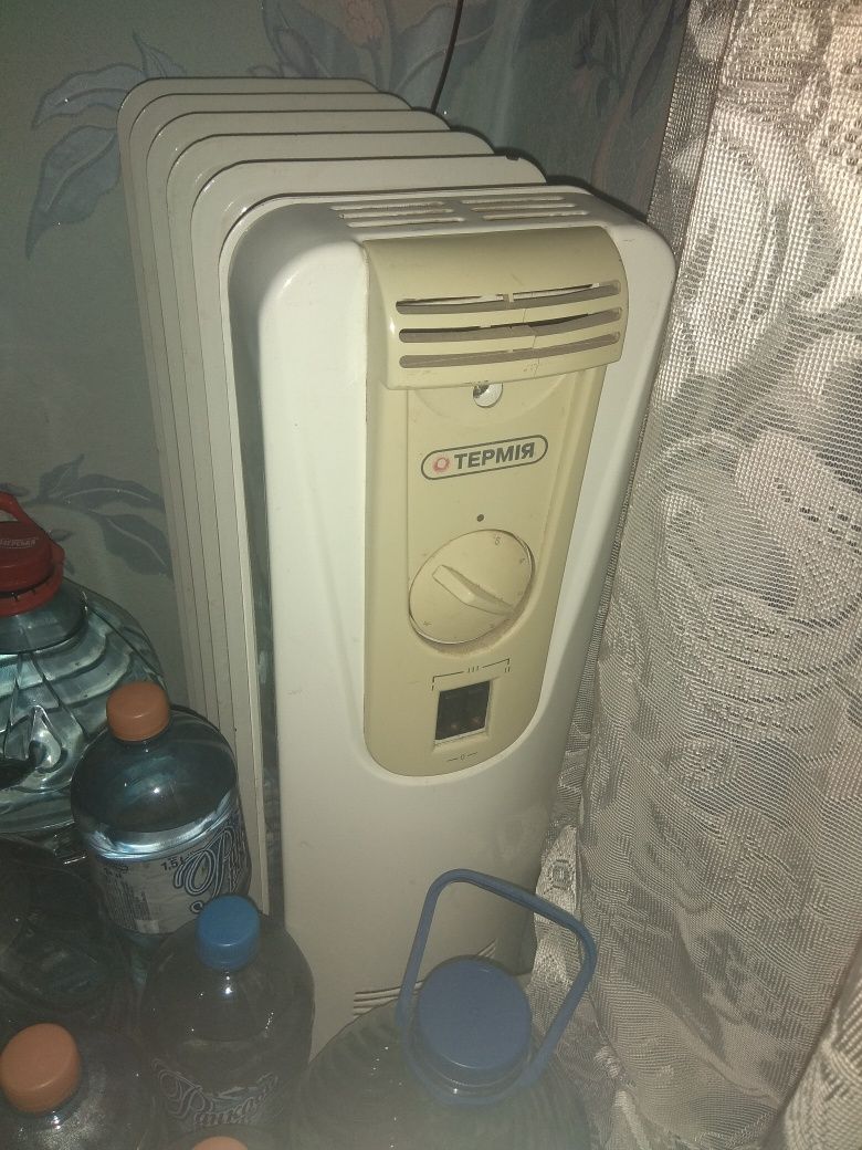 Доставка. Продам два обогревателя