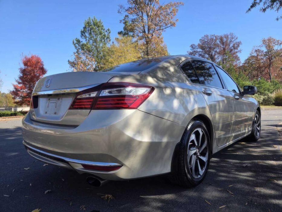 Honda Accord EX      2016