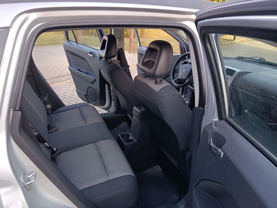 Dodge caliber 1.8b 150KM świetny stan niski przebieg