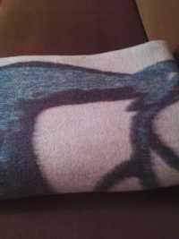 одеяло  верблюжье  расцветка  синяя с белым  олени