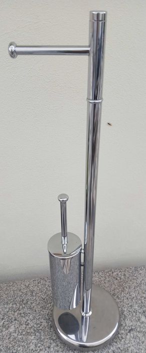 Wc porta rolo e piaçaba