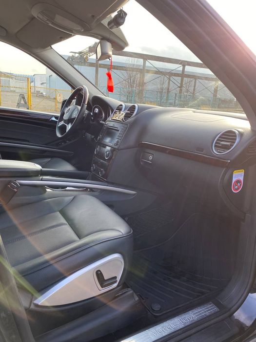 Mersedes-Benz GL-Class 2011