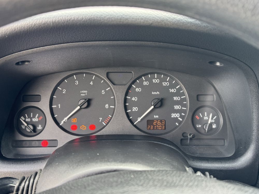 Opel astra 1400 gasolina vendo troco por moto