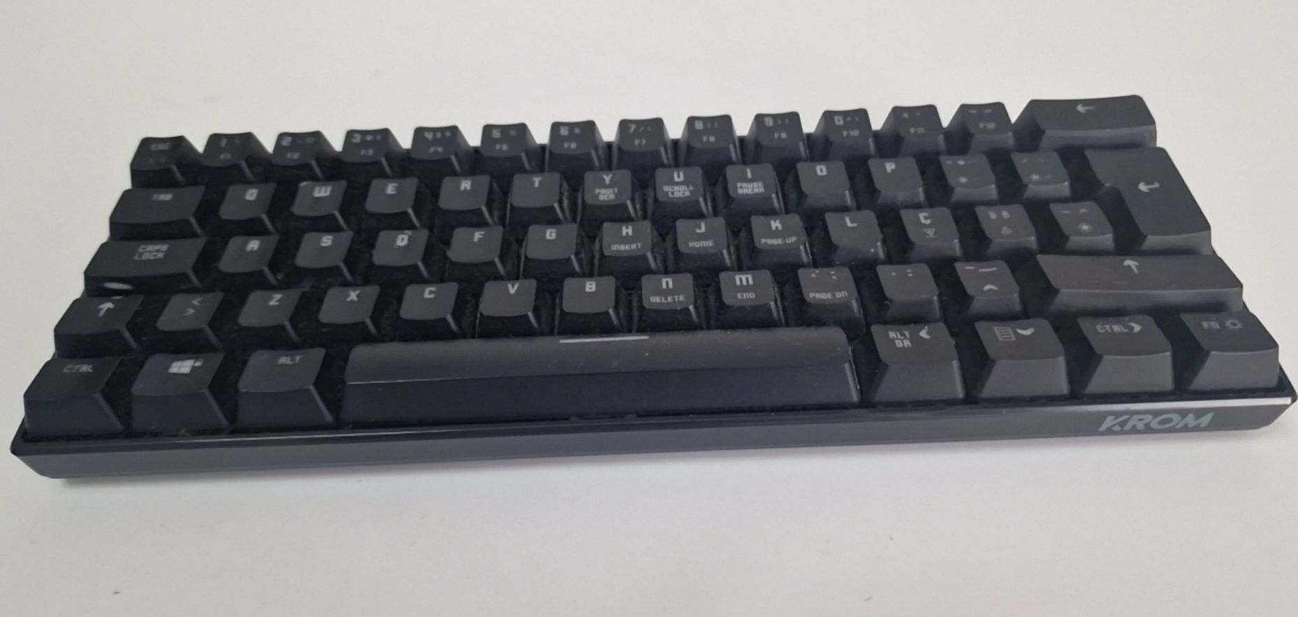 Teclado mecânico krom kluster mini