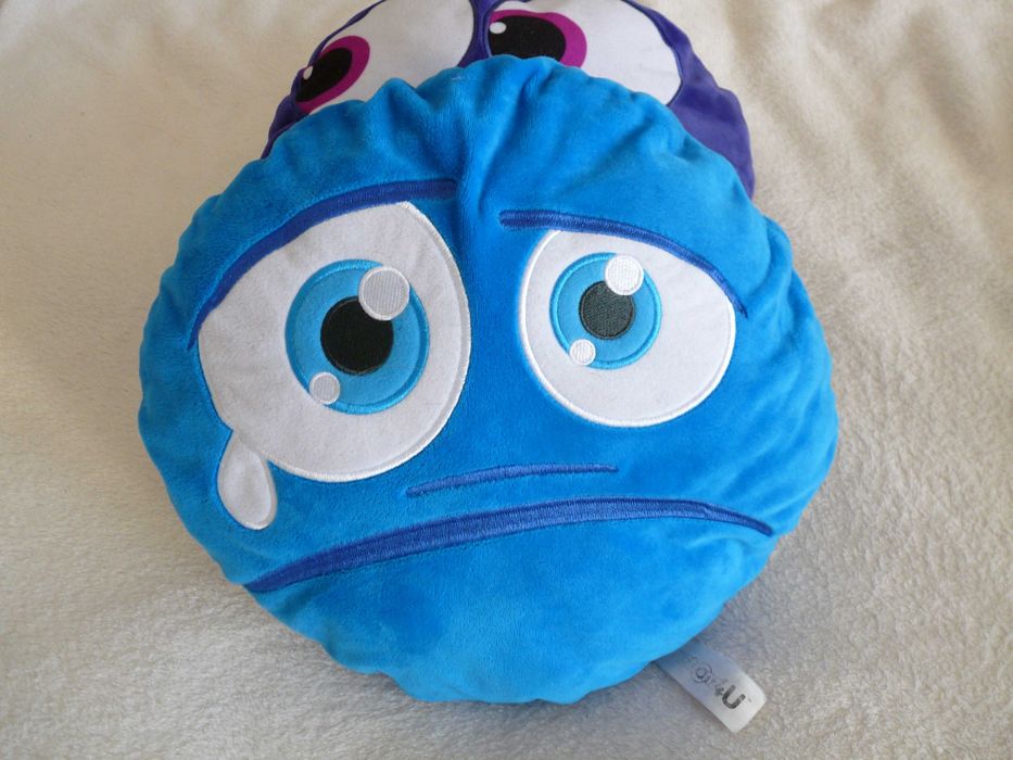 Poduszki poduchy buźki emotikony-2 sztuki