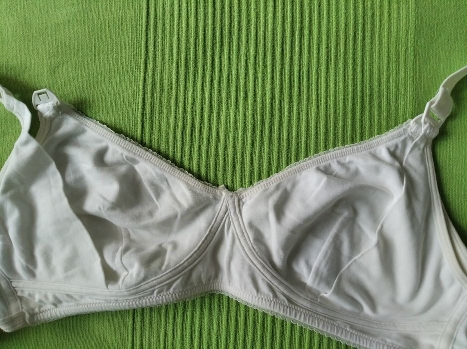 Staniki bawełniane do karmienia biały i czarny Esmara Lidl 85B