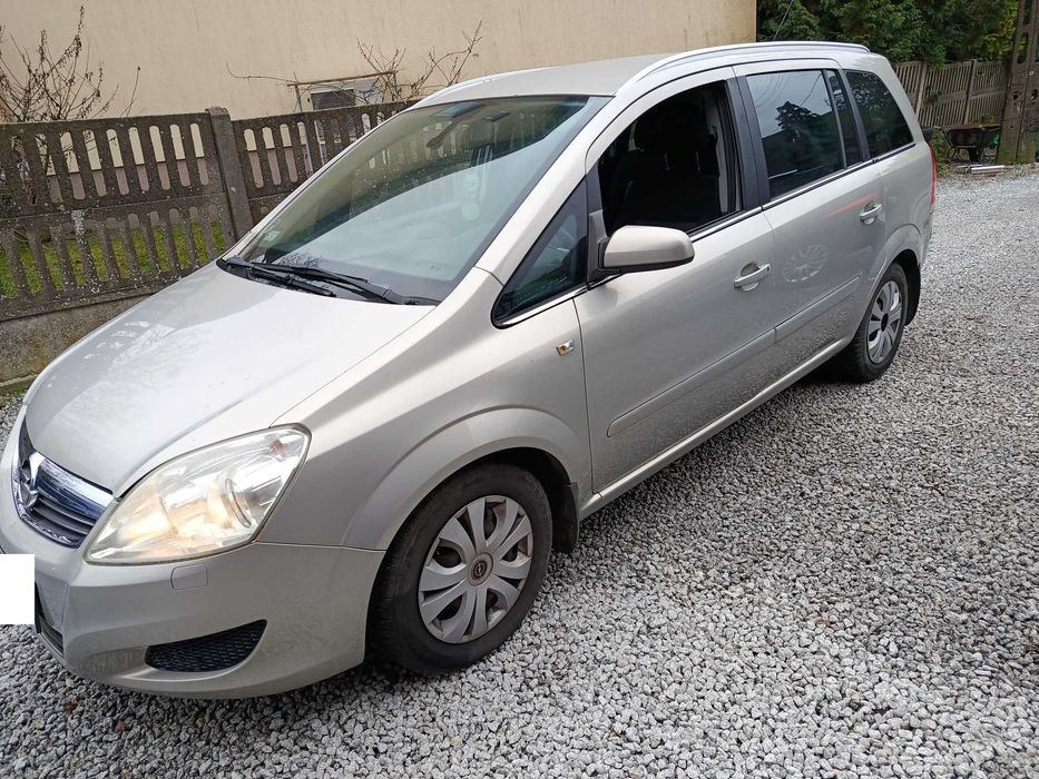 Sliczna i Zdrowa Zafira 7 osobowa 1,8 pb Automat 2010rok TANIO