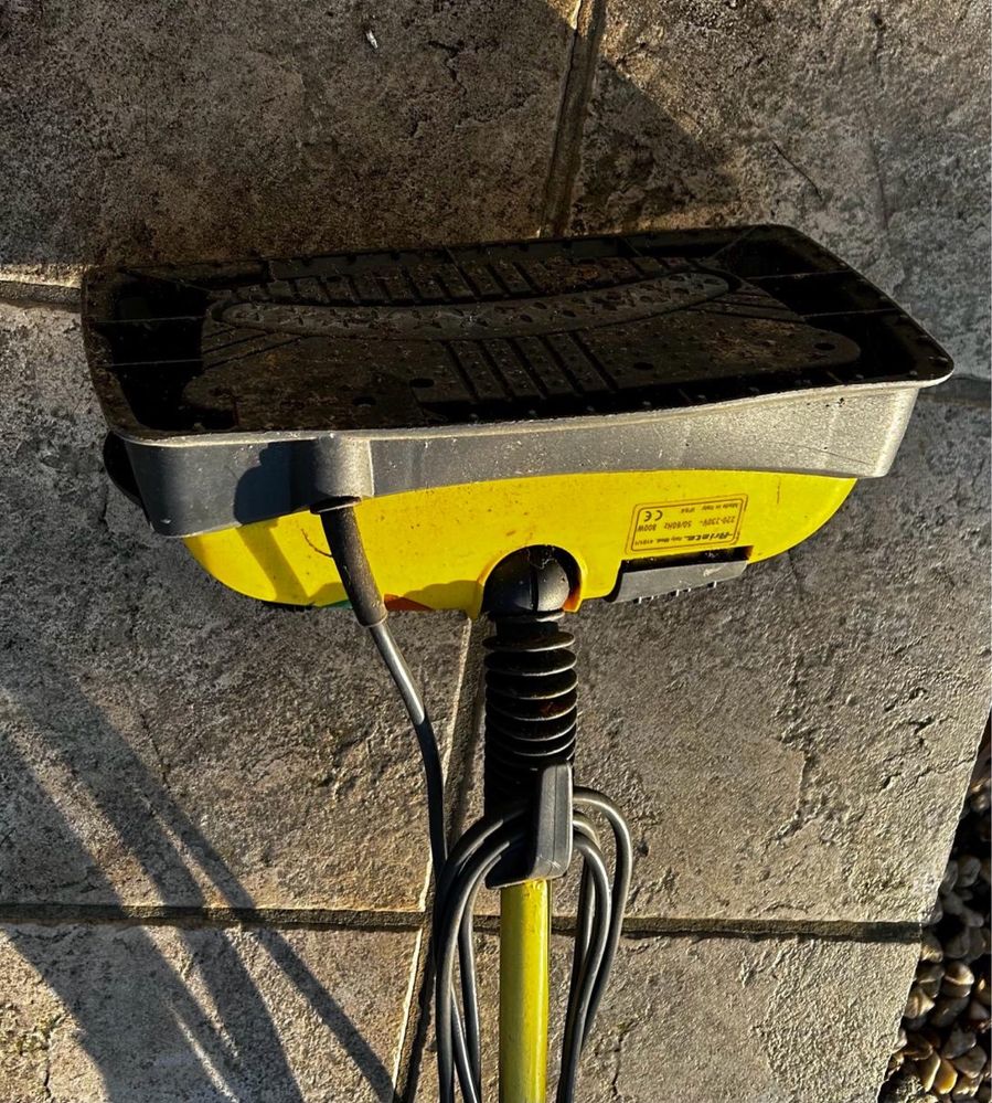 Mop  parowy Ariete do mycia podlog